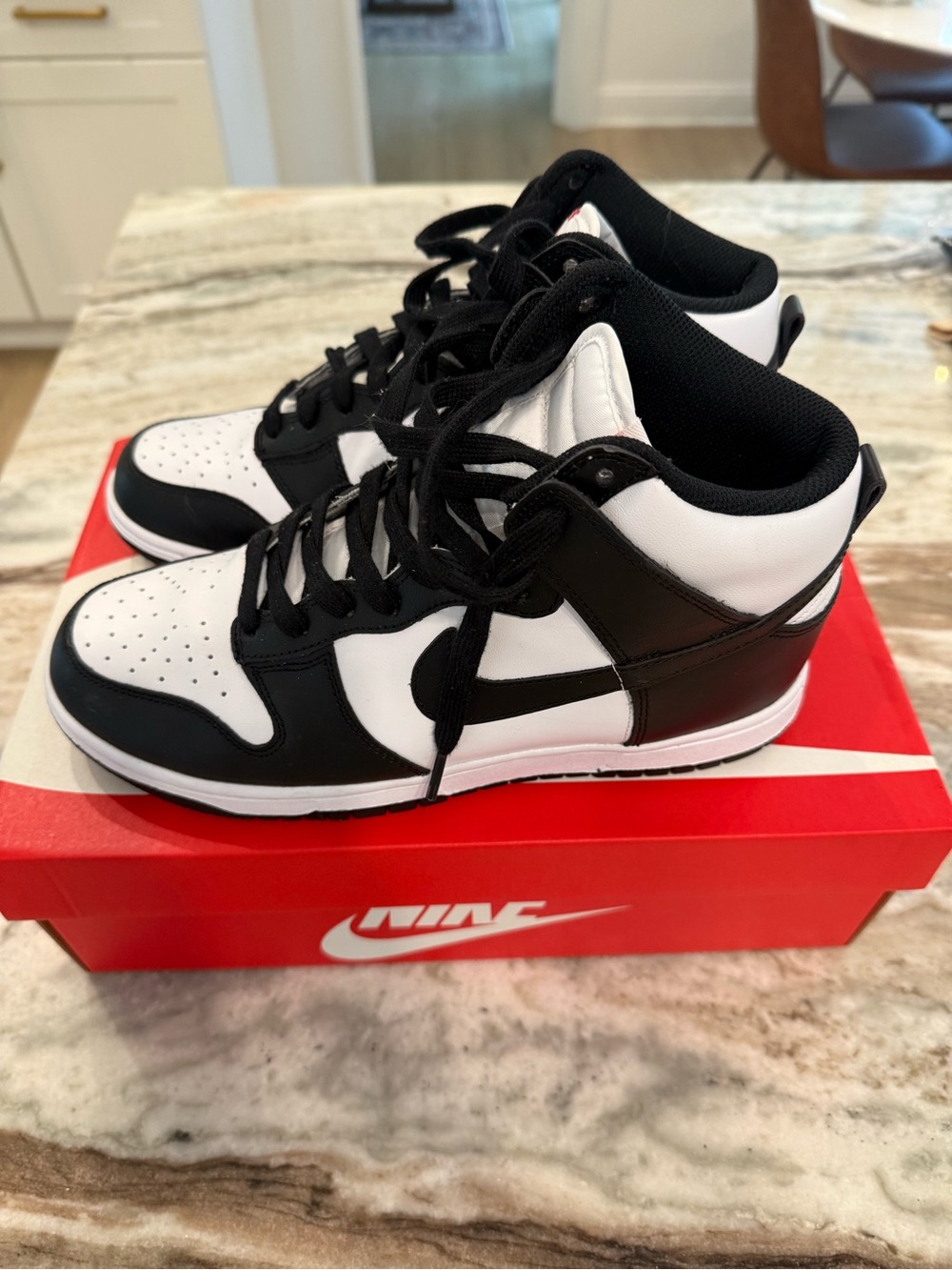 Womens Nike High Dunk (Pandas) Black White Sneakers Womens 9